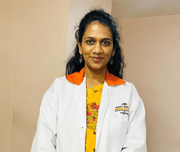 Expert glaucoma and phaco surgeon with 5,000 surgeries